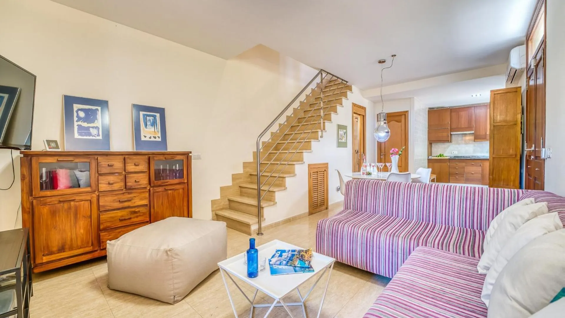 Holiday Home With Mountain Views Alcudia   Alcudia (Mallorca)